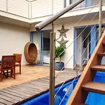 Villa Premium Isabel 1 *