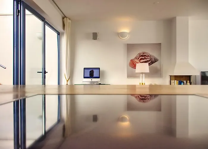 Premium Isabel 1 Villa