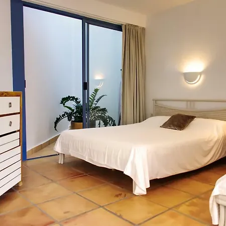 Premium Isabel 1 Villa